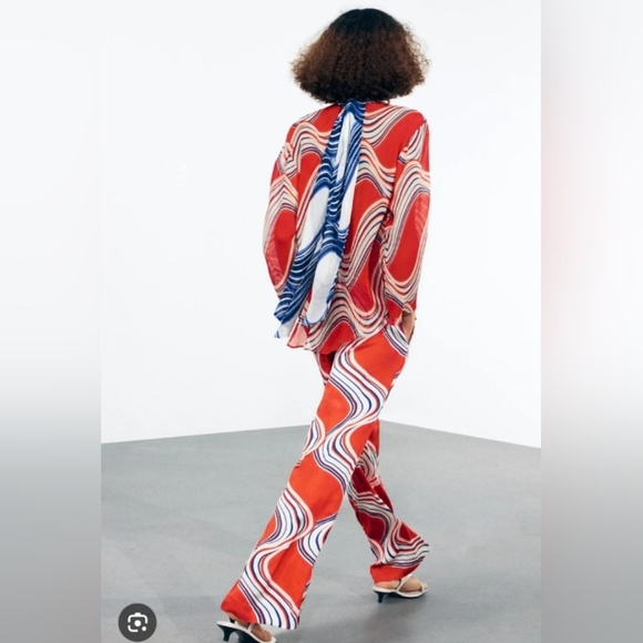 Zara Red and Blue Patterned Blouse - Picture 5 of 8